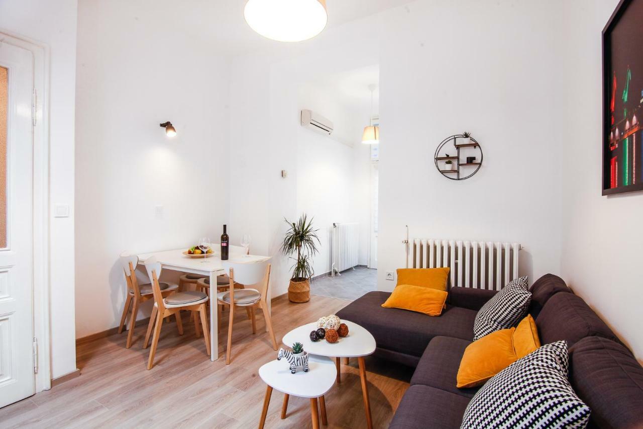 Apartment Kensi*** Pula Bagian luar foto